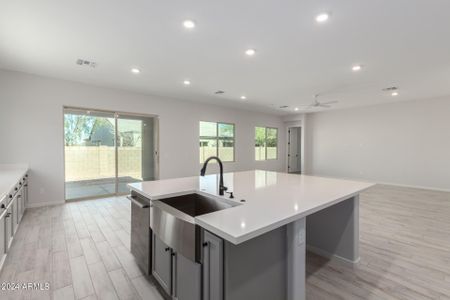 New construction Single-Family house 17210 W Manzanita Drive, Waddell, AZ 85355 - photo 10 10