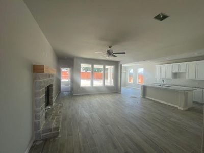 New construction Single-Family house 1420 Whitetail Lane, Azle, TX 76020 Lavon- photo 5 5