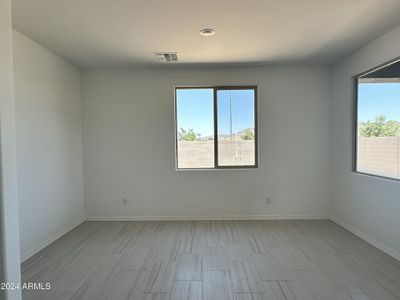 New construction Single-Family house 10325 S 55Th Drive, Laveen, AZ 85339 Daisy Homeplan- photo 8 8