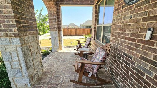 New construction Single-Family house 4851 Cypress Thorn Drive, Arlington, TX 76005 - photo 5 5