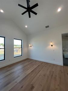 New construction Single-Family house 432 Buffalo Trl, Liberty Hill, TX 78642 - photo 13 13