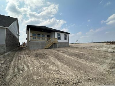 New construction Single-Family house 1324 Lockett Falls, San Antonio, TX 78245 Yaupon Homeplan- photo 25 25