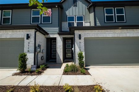 New construction Townhouse house 3112 Rustic Creek Drive, Northlake, TX 76262 Estate- photo 3 3