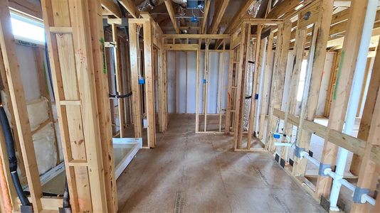 New construction Single-Family house 907 Palo Brea Loop, Hutto, TX 78634 Colton Homeplan- photo 31 31