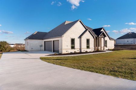 New construction Single-Family house 135 Oak Meadow Lane, Weatherford, TX 76085 - photo 2 2