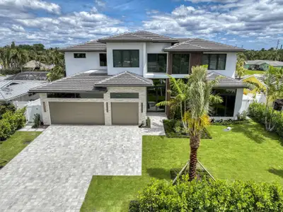New construction Single-Family house 14050 Leeward Way, Palm Beach Gardens, FL 33410 - photo 32 32
