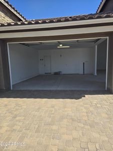New construction Single-Family house 5213 W Chuck Box Road, Laveen, AZ 85339 55-RV1- photo 4 4
