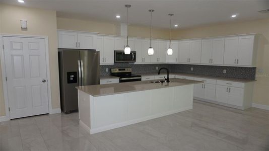 New construction Single-Family house 6015 82Nd Avenue N, Pinellas Park, FL 33781 - photo 8 8