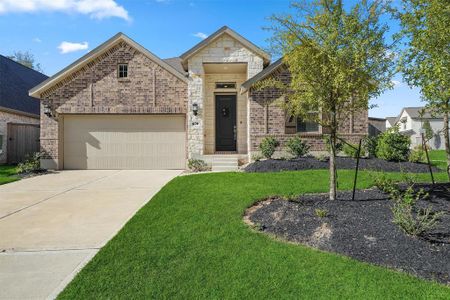 New construction Single-Family house 670 W Cascade Heights Dr, Montgomery, TX 77316 Sandstone- photo 0