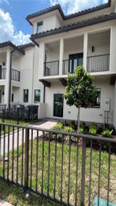 New construction Townhouse house 8212 Nw 43Rd St, Unit 8212, Doral, FL 33166 - photo 4 4