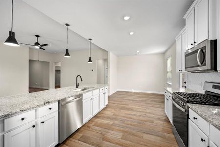 New construction Single-Family house 3040 Sorrento Hill Drive, Katy, TX 77493 - photo 4 4