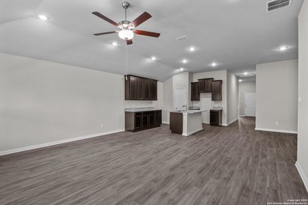 New construction Single-Family house 4230 Southton Woods, San Antonio, TX 78223 Freestone - C- photo 20 20