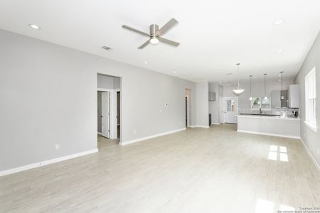 New construction Single-Family house 2322 E Houston, San Antonio, TX 78202 - photo 3 3