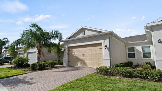 New construction Single-Family house 1920 Flora Pass Place, Kissimmee, FL 34747 - photo