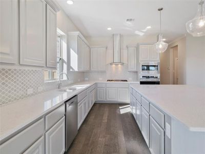 New construction Single-Family house 215 Redfield River Lane, Conroe, TX 77304 The Hennessey- photo 21 21