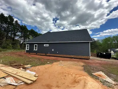 New construction Single-Family house 2972 Quail Drive, Newton, NC 28658 - photo 5 5
