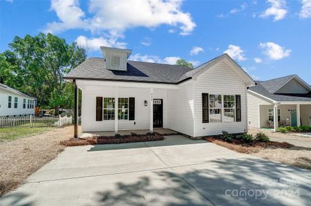 New construction Single-Family house 265 South Circle Nw, Concord, NC 28027 - photo 0 0