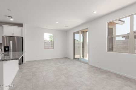 New construction Single-Family house 8821 W Albeniz Place, Tolleson, AZ 85353 Everett- photo 19 19