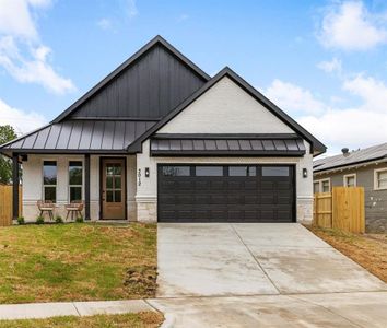 New construction Single-Family house 3012 Ross Avenue, Fort Worth, TX 76106 - photo 0