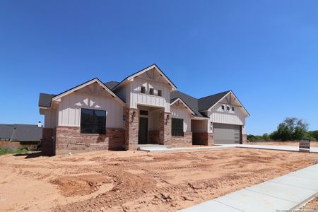 New construction Single-Family house 105 Ash Parkway, La Vernia, TX 78121 - photo 1 1
