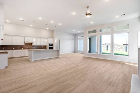 New construction Single-Family house 750 Grand Central Parkway, Conroe, TX 77304 - photo 25 25