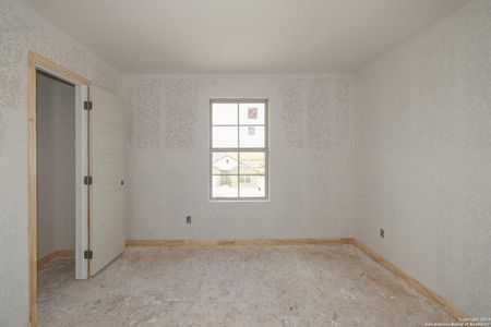 New construction Single-Family house 1104 Water Valley, Seguin, TX 78155 Barbosa- photo 10 10