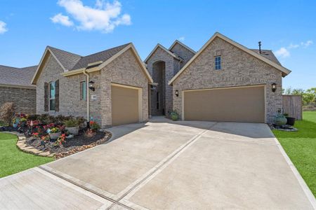 New construction Single-Family house 31927 Pippin Orchard Lane, Hockley, TX 77447 Oak Hill III- photo 2 2