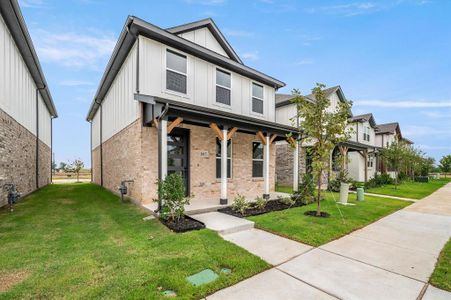 New construction Single-Family house 2617 Tanager Street, Fort Worth, TX 76118 - photo 1 1