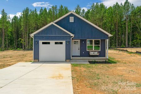 New construction Single-Family house 1241 Burris Boulevard, Lincolnton, NC 28092 - photo 0