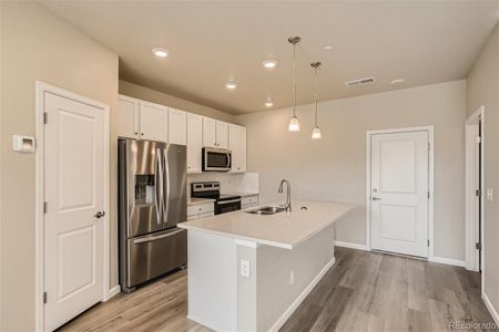 New construction Townhouse house 463 Millwall Circle, Castle Pines, CO 80108 Catalina- photo 9 9