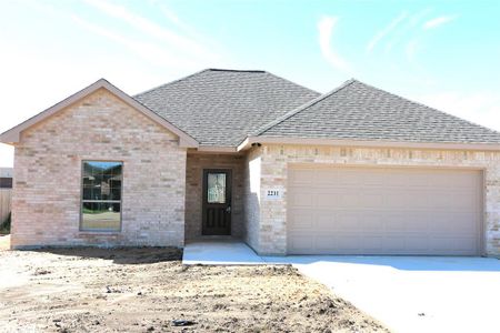 New construction Single-Family house 2211 Samuel Street, Mabank, TX 75147 - photo 0 0