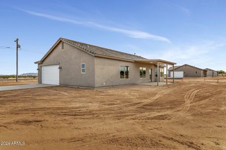New construction Single-Family house 22352 W Gamble Lane, Wittmann, AZ 85361 - photo 35 35
