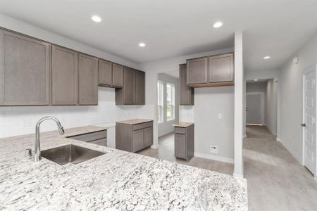 New construction Single-Family house 22023 Villa Terrace Drive, Hockley, TX 77447 Plan 265- photo 7 7