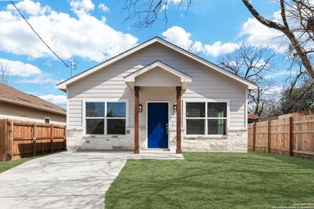 New construction Single-Family house 338 Glendale Avenue, San Antonio, TX 78237 - photo 0 0