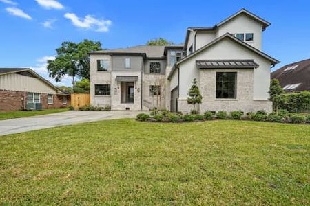 New construction Single-Family house 10595 Westoffice Drive, Houston, TX 77042 - photo 0