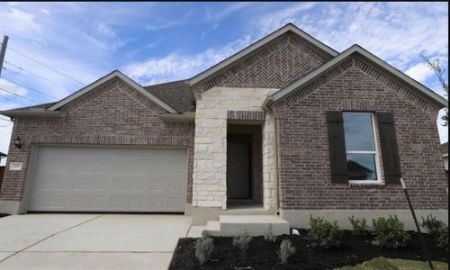 New construction Single-Family house 307 Doodle Ln, Hutto, TX 78634 - photo 0