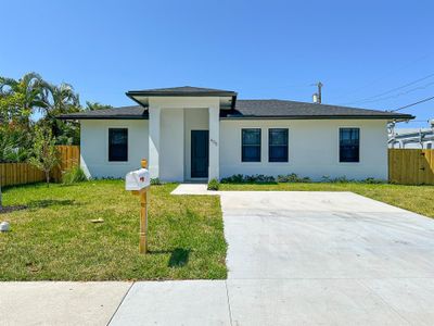 New construction Single-Family house 605 48Th Street, West Palm Beach, FL 33407 - photo 0