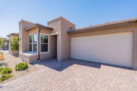 New construction Townhouse house 440 E Citrus Hollow Way, Queen Creek, AZ 85140 - photo 37 37