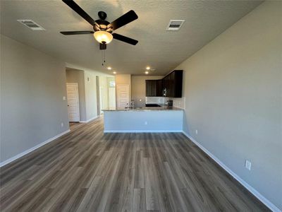 New construction Single-Family house 428 Shoreview Drive, Conroe, TX 77303 S-1443- photo 11 11