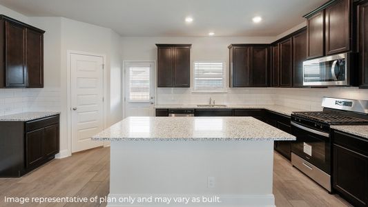 New construction Single-Family house 404 Steele Rapids, Cibolo, TX 78108 - photo 16 16
