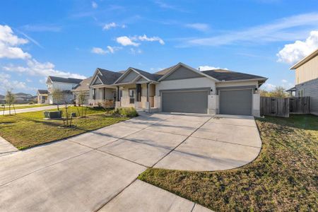 New construction Single-Family house 320 Silver Springs Bnd, Kyle, TX 78640 - photo