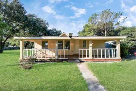 New construction Single-Family house 613 Hamlink Road, Beasley, TX 77417 - photo 0