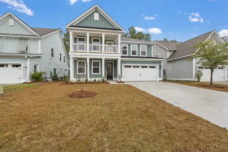 New construction Single-Family house 714 Maynard Lane, Summerville, SC 29486 Crestwood- photo 0