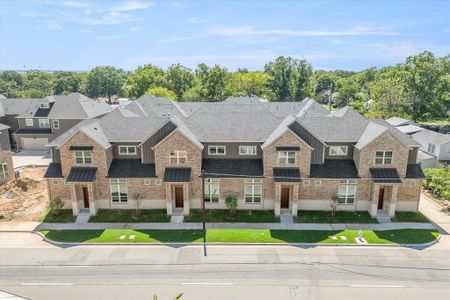 New construction Townhouse house 516 E 2Nd Street, Irving, TX 75060 - photo 0