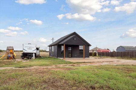 New construction Single-Family house 8017 Harvest Drive, Grandview, TX 76050 - photo 23 23