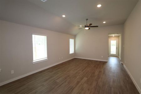 New construction Single-Family house 317 Harbor Bend Court, Willis, TX 77378 Periwinkle - Smart Series- photo 12 12