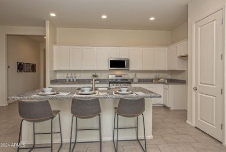 New construction Single-Family house 31780 N 130Th Avenue, Peoria, AZ 85383 - photo 9 9