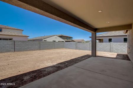 30-web-or-mls-12118 W Marguerite Ave-030