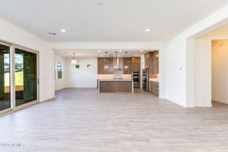 New construction Single-Family house 7566 W Gelding Drive, Peoria, AZ 85381 - photo 30 30