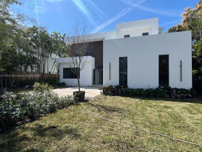 New construction Single-Family house 2730 Southwest 17th Avenue, Miami, FL 33133 - photo 1 1